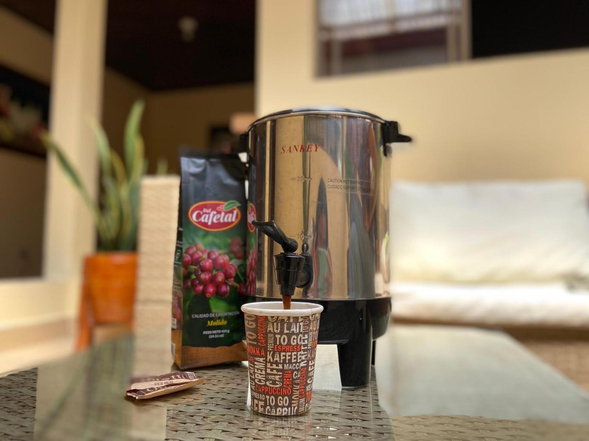 Hospedaje Coffee And Cocktails Estelí 외부 사진